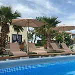 Tramontana Vista Bed & Breakfast