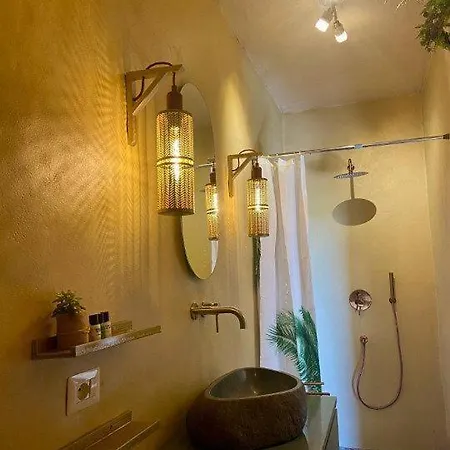 Tramontana Vista Bed & Breakfast 3*