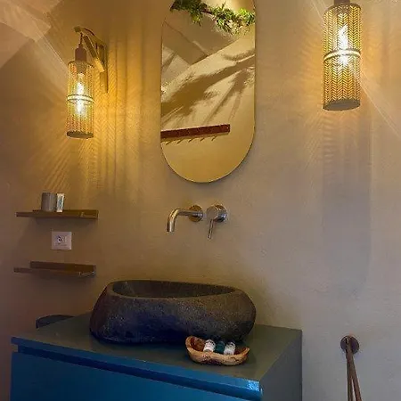 Tramontana Vista Bed & Breakfast 3*