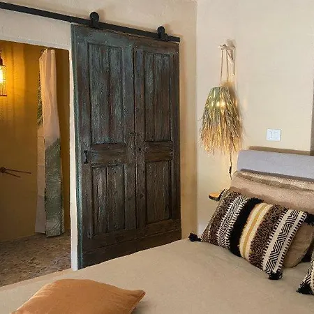 Tramontana Vista Bed & Breakfast