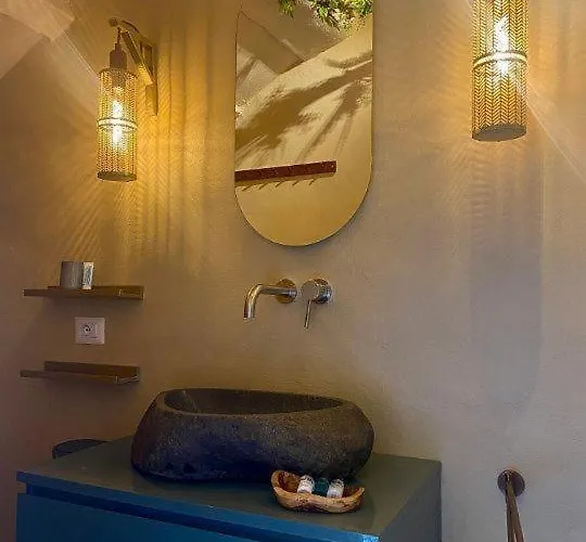 Tramontana Vista Bed & Breakfast 3*